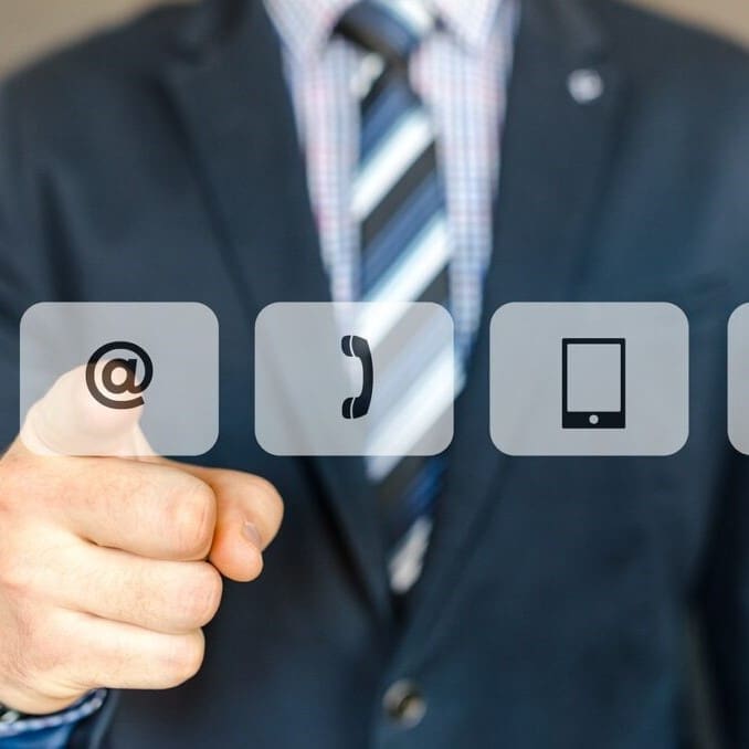 Neem contact op met Adaption