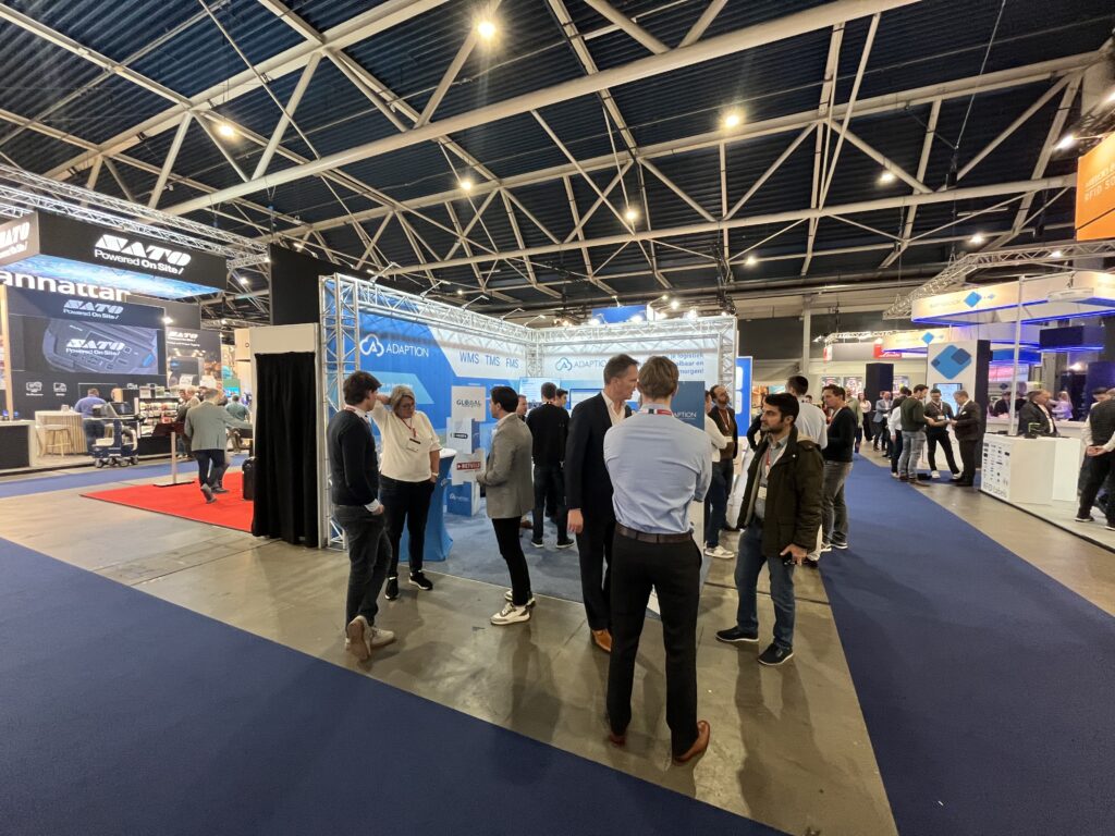 Adaption is dit jaar opnieuw aanwezig op ICT&Logistiek. Op onze stand laten we zien hoe logistieke bedrijven meer grip krijgen op hun dagelijkse operatie met slimme logistieke.