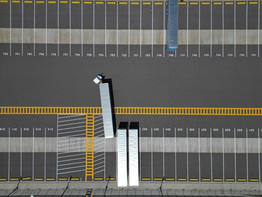 Met het TMS van Adaption beheer je transportpartners, tarieven, opdrachten en ritinformatie vanuit één centrale omgeving.